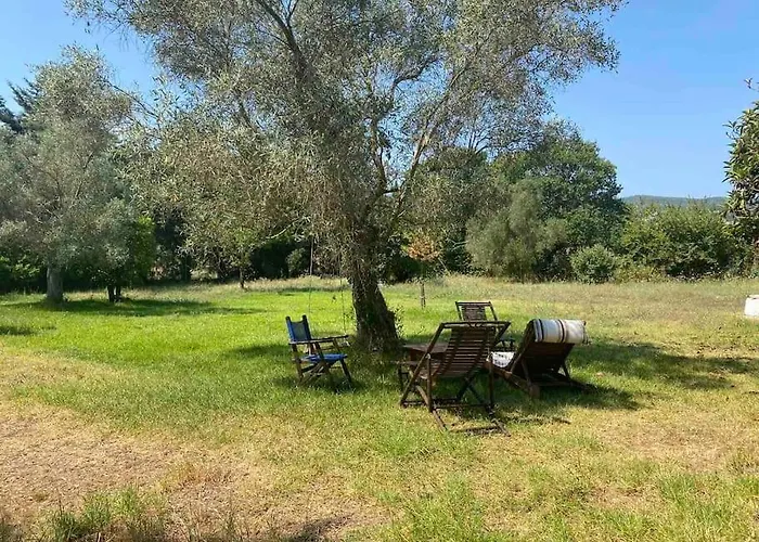 別荘 Lefkada's Bohemian Kalligoni